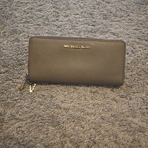 Michael Kors wallet